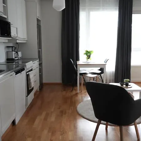 Viihtyisae Kaksio Keskustassa Ilmainen Pysaekoeinti Apartamento