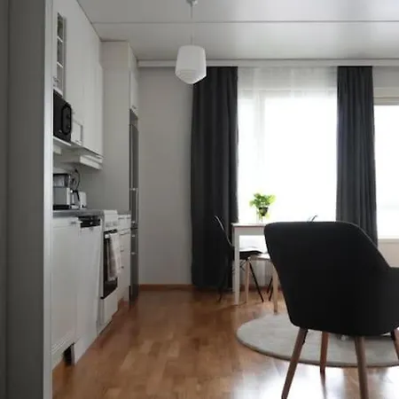 Apartment Viihtyisae Kaksio Keskustassa Ilmainen Pysaekoeinti